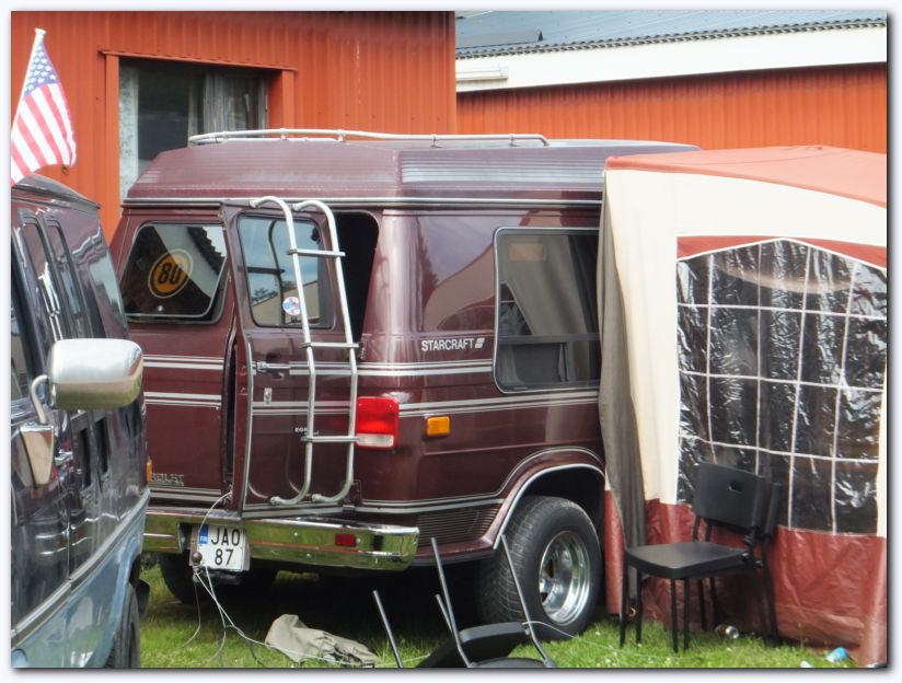 802x601 pixels (94K)