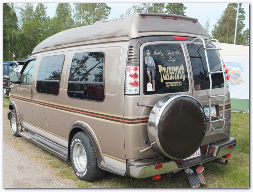 802x601 pixels (96K)