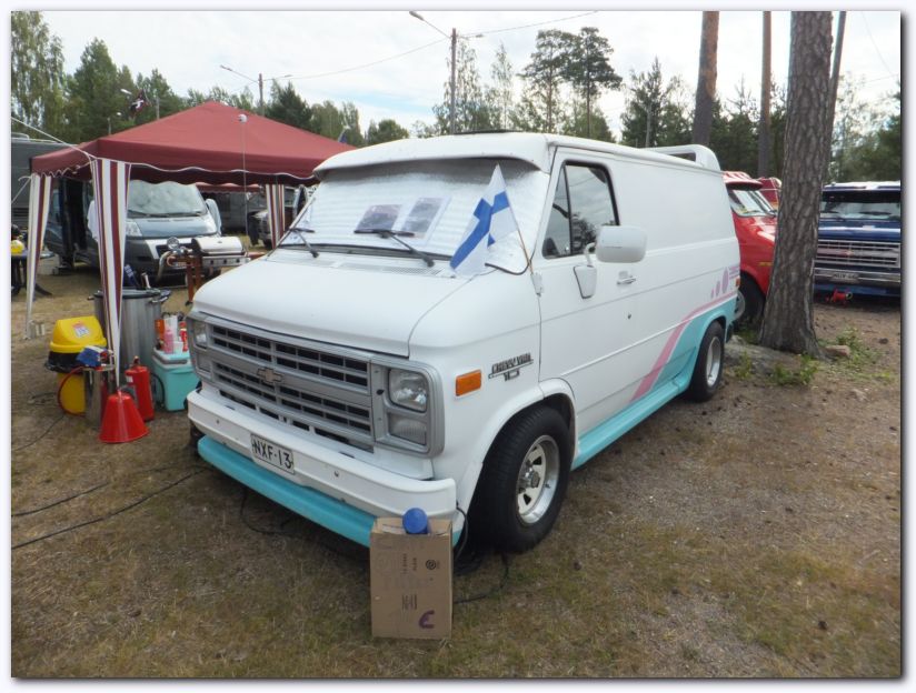 802x601 pixels (96K)