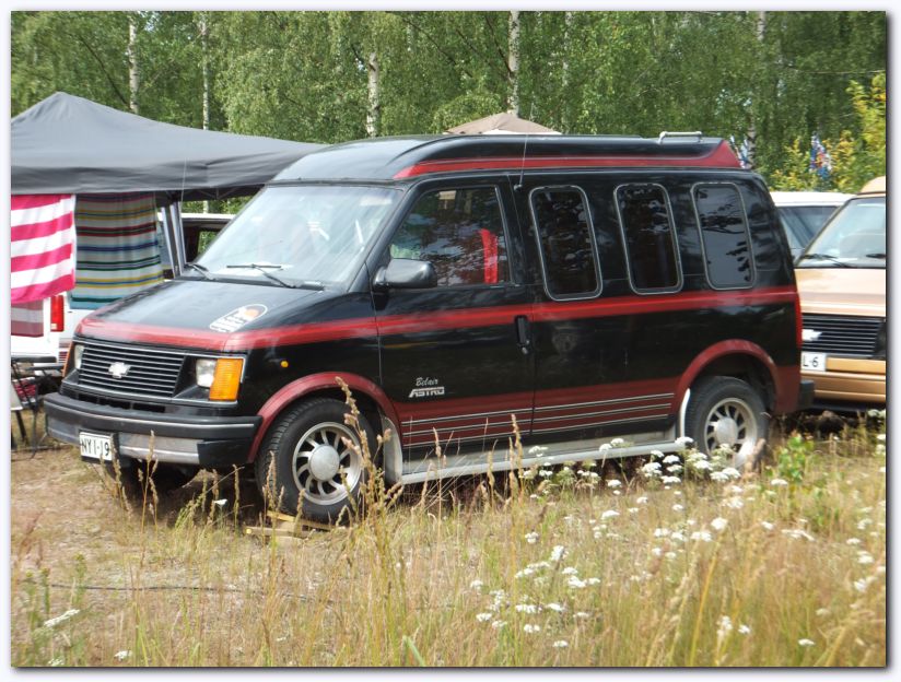 802x601 pixels (119K)