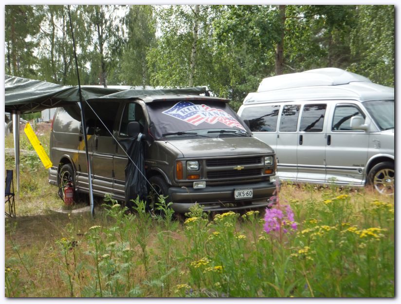 802x601 pixels (122K)