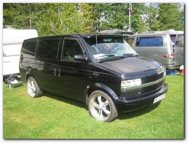 602x451 pixels (90K)