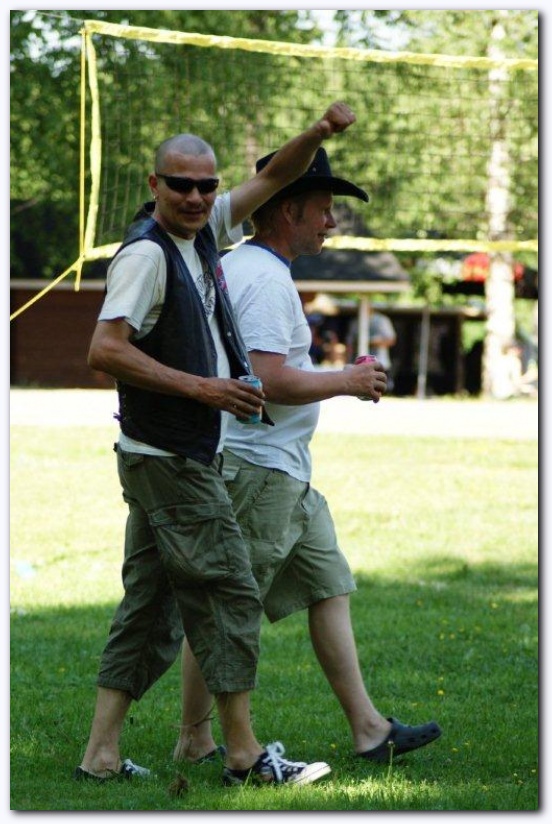 530x801 pixels (166K)