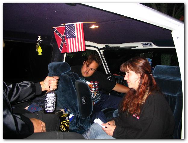 602x451 pixels (49K)