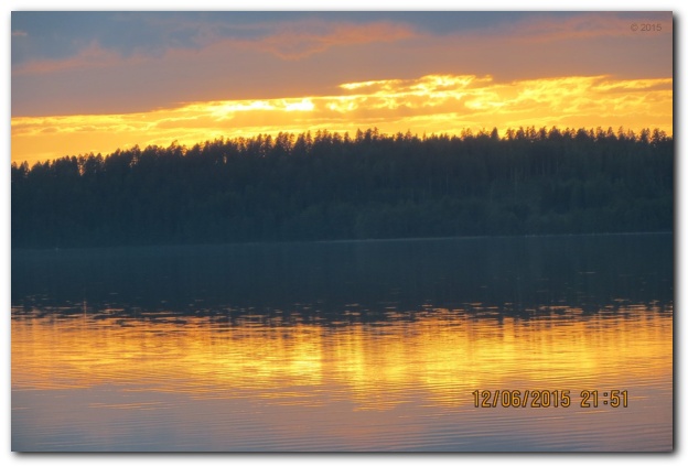 602x401 pixels (75K)