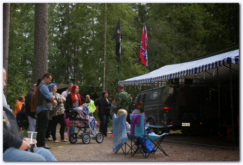 802x537 pixels (84K)