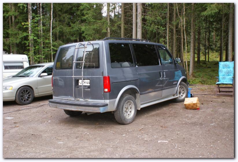 802x537 pixels (86K)