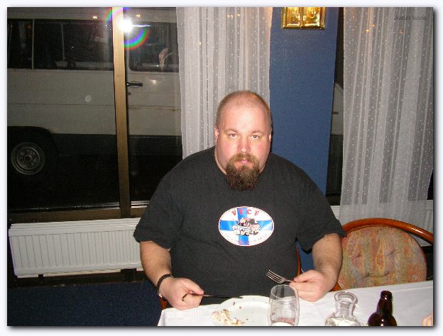 602x451 pixels (57K)