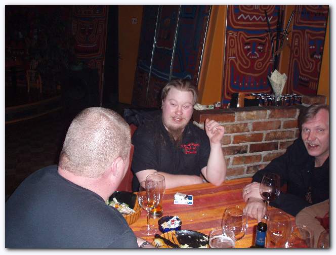 642x481 pixels (44K)