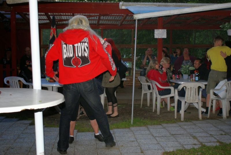 800x536 pixels (67K)