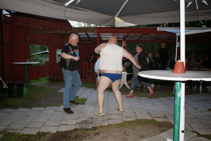 800x536 pixels (66K)