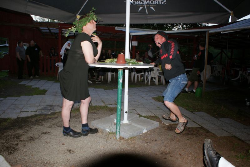 800x536 pixels (66K)