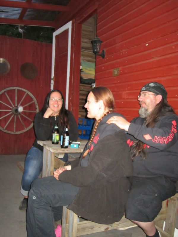 600x800 pixels (59K)