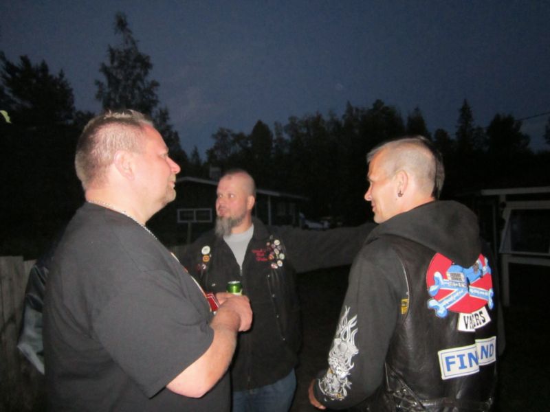 800x600 pixels (48K)