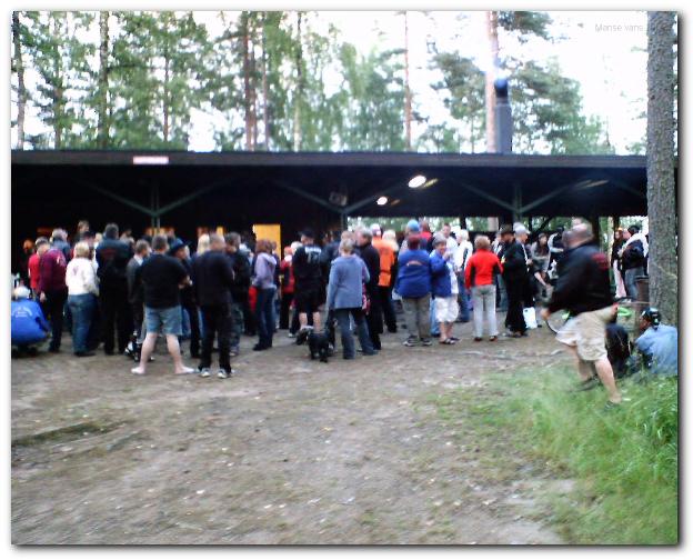 602x481 pixels (63K)