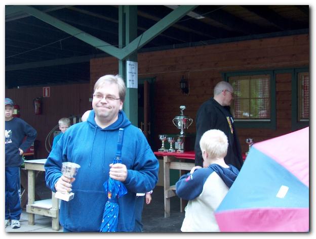 602x450 pixels (43K)